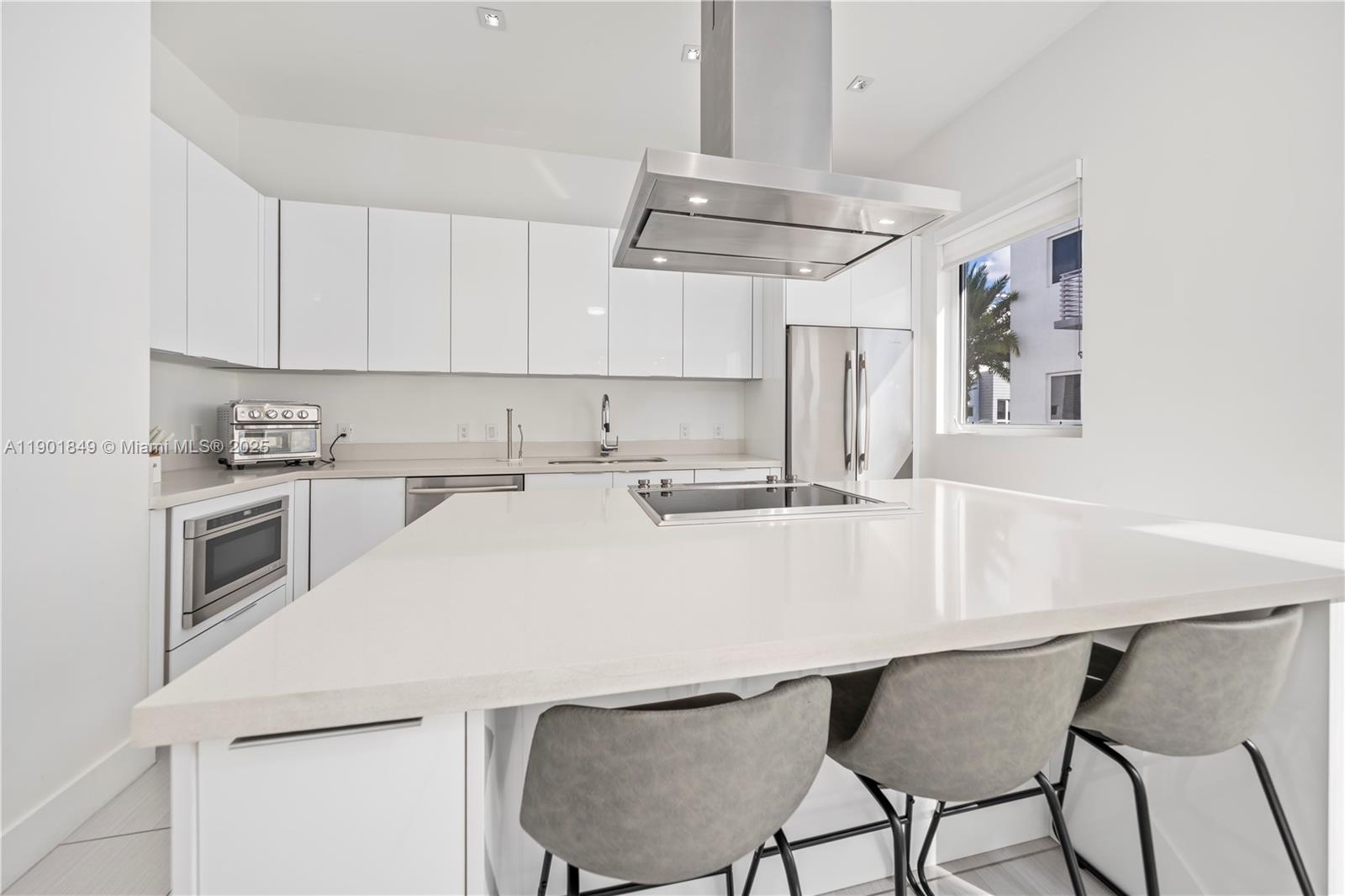 CONTEMPO TOWNHOMES - Residential