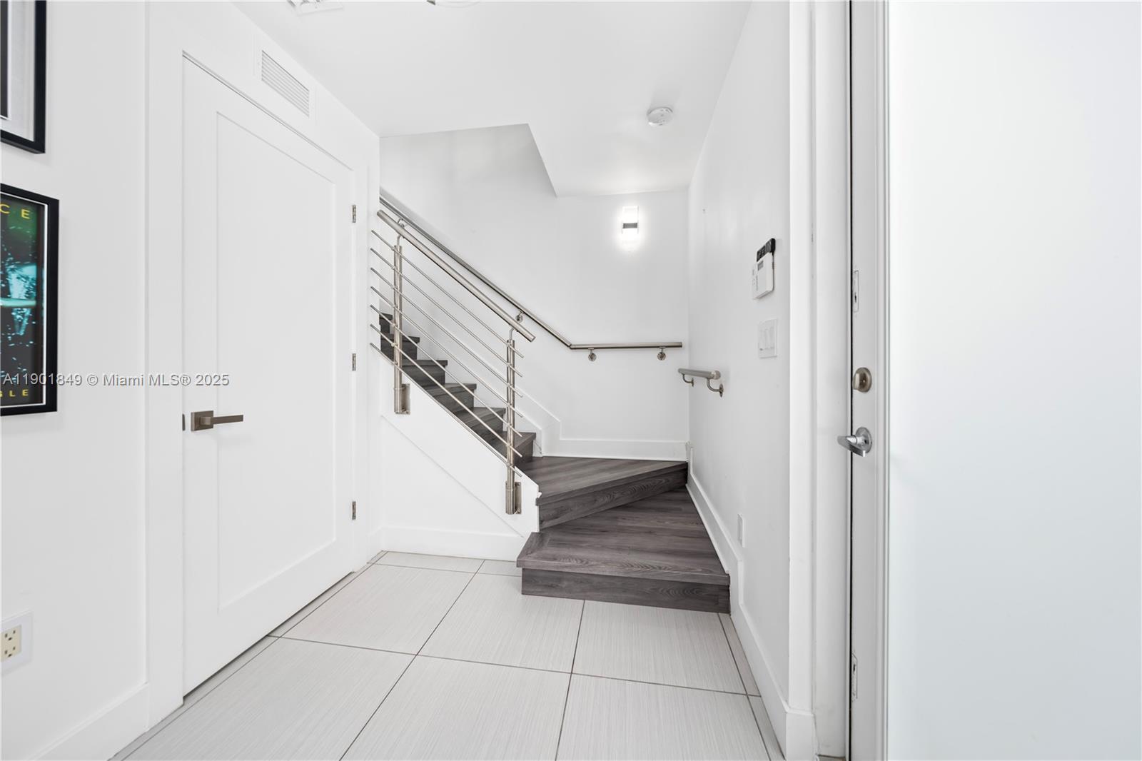 CONTEMPO TOWNHOMES - Residential