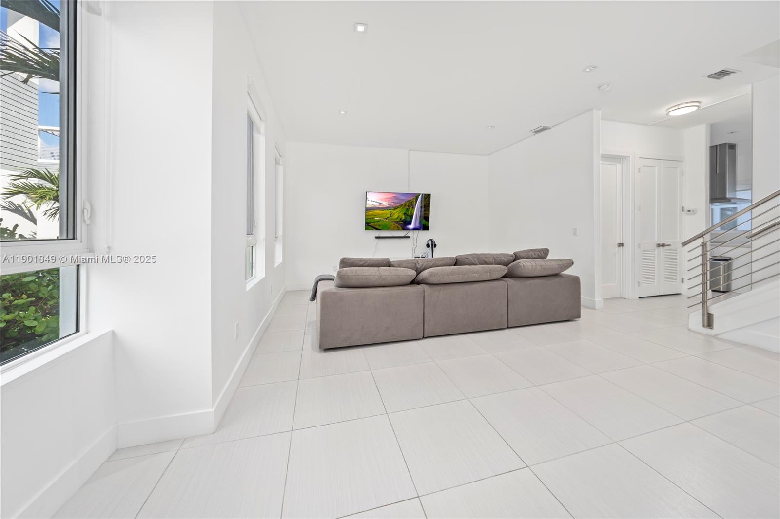 CONTEMPO TOWNHOMES - Residential