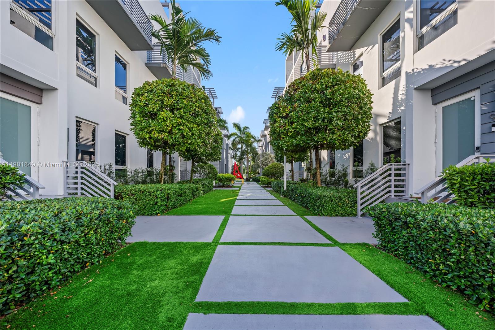 CONTEMPO TOWNHOMES - Residential