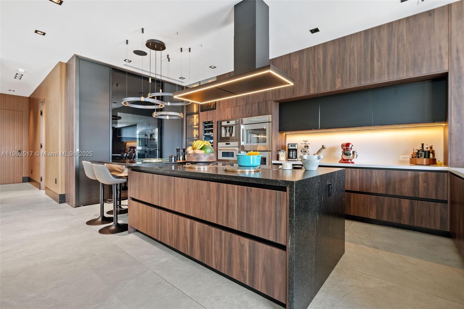 GOLDEN ISLES SEC - Residential Lease