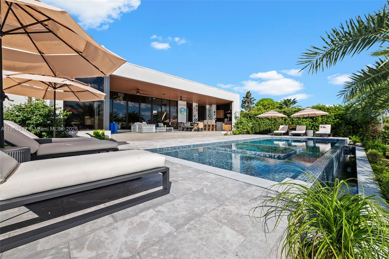 GOLDEN ISLES SEC - Residential Lease