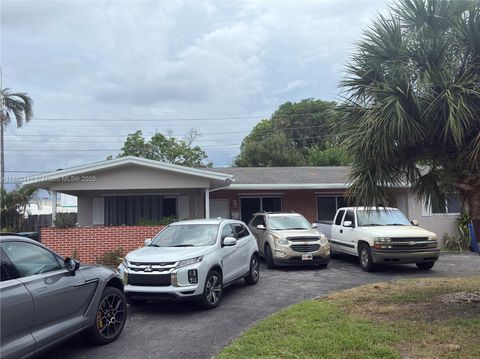 5131 NE 18th Ter Fort Lauderdale FL 33308