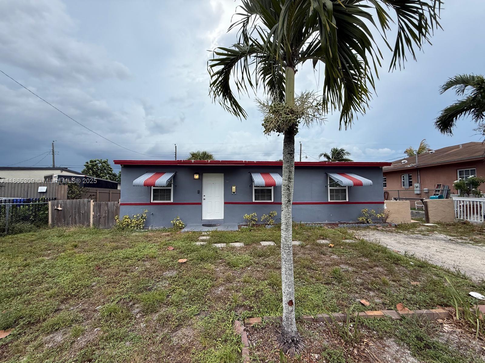 SANDERS PARK - Residential Lease