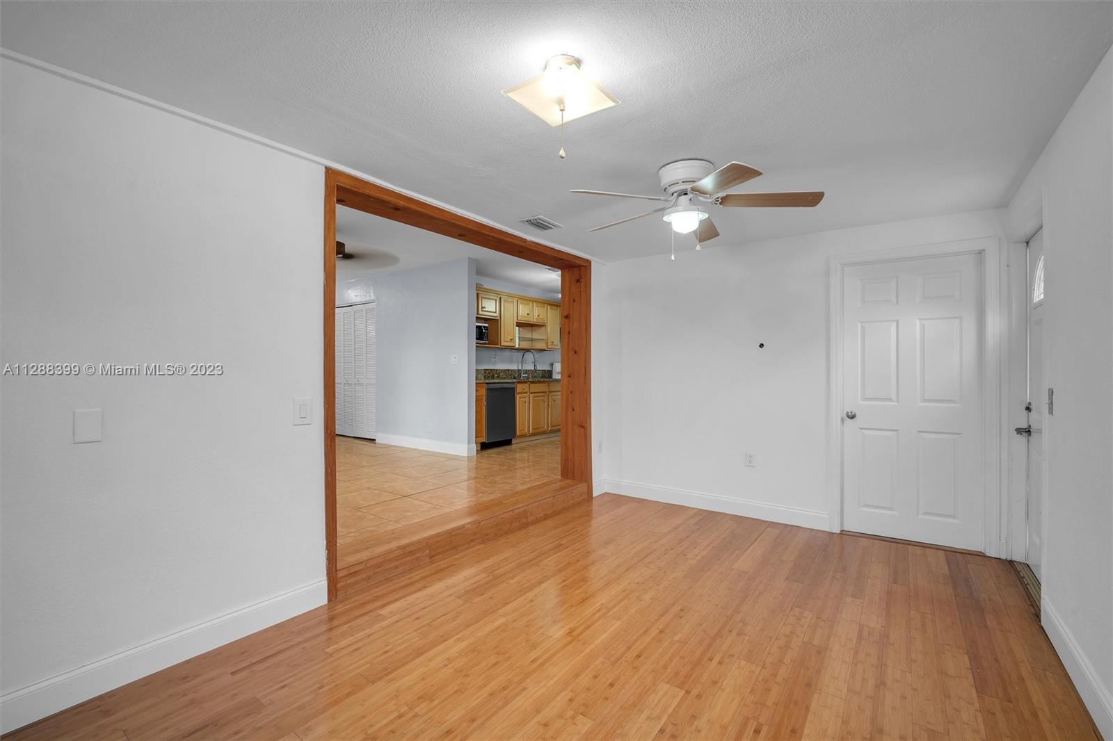 COLLIER MANOR FIRST ADD - Residential