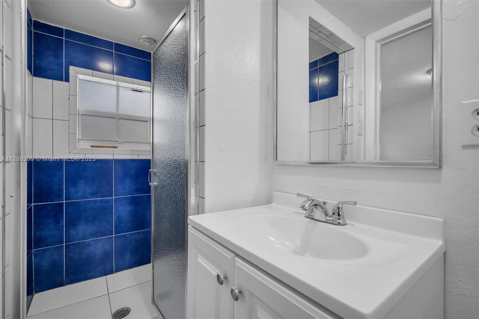 COLLIER MANOR FIRST ADD - Residential