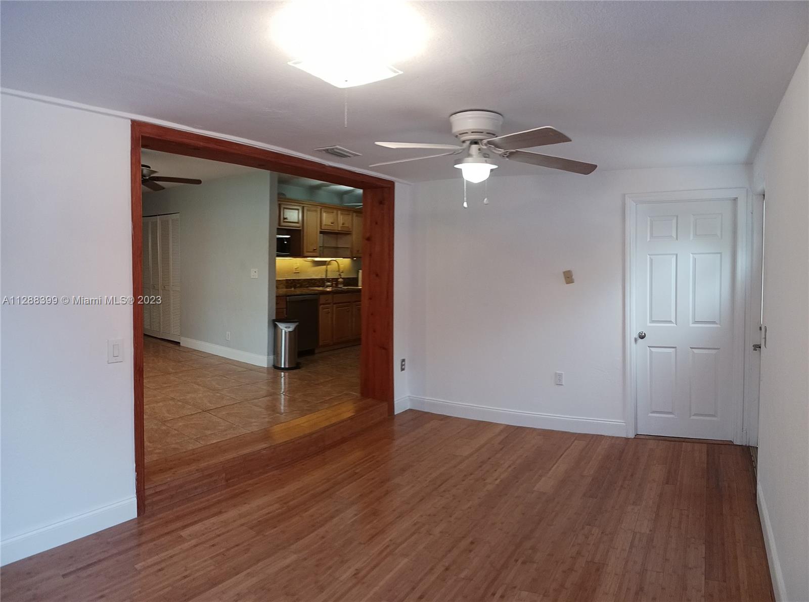 COLLIER MANOR FIRST ADD - Residential