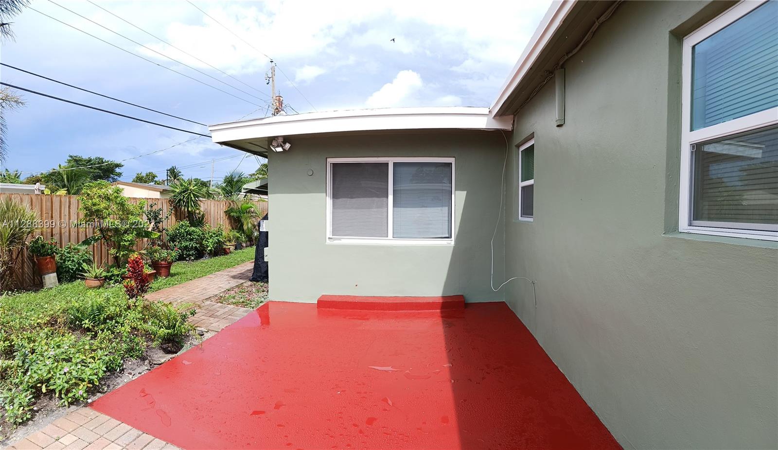 COLLIER MANOR FIRST ADD - Residential