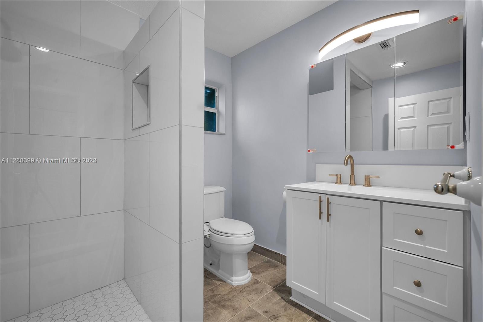 COLLIER MANOR FIRST ADD - Residential