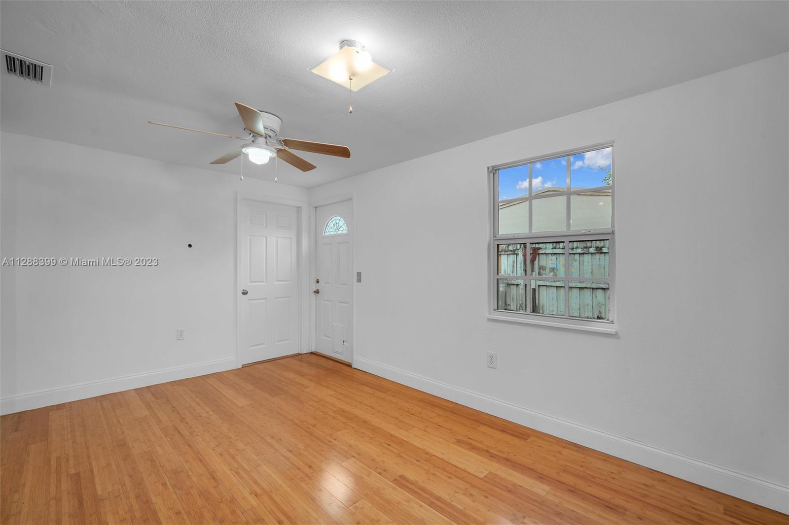 COLLIER MANOR FIRST ADD - Residential