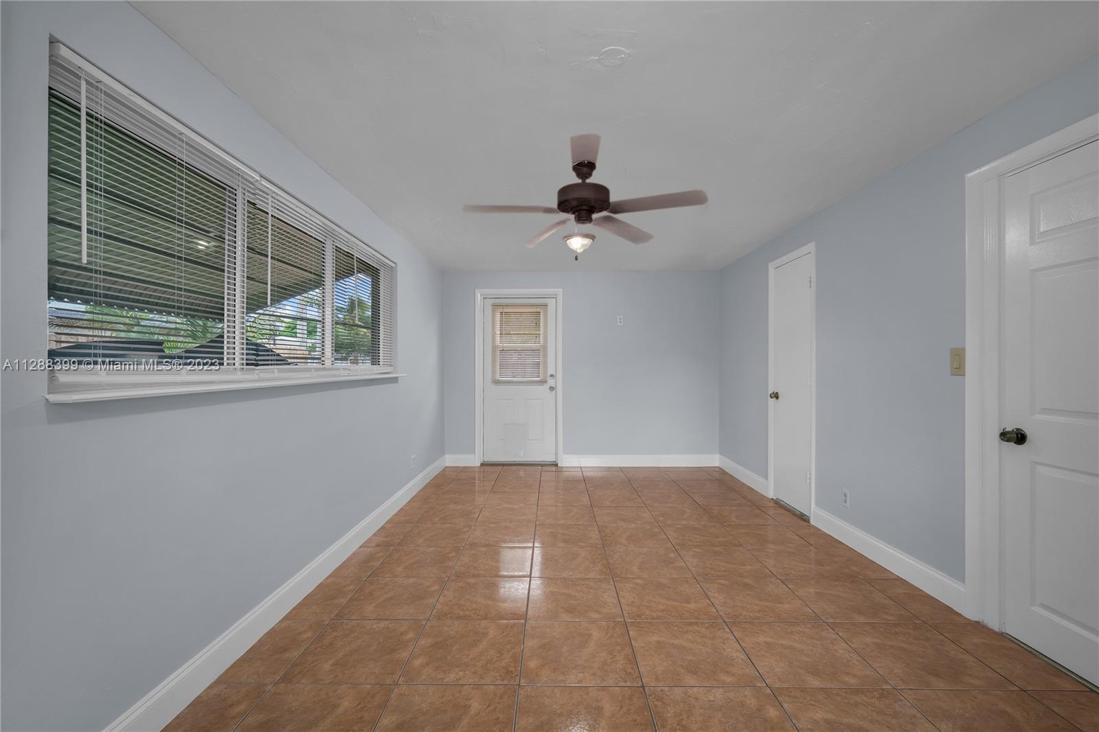 COLLIER MANOR FIRST ADD - Residential