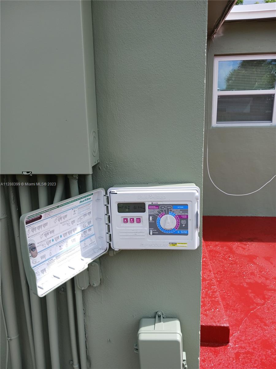 COLLIER MANOR FIRST ADD - Residential