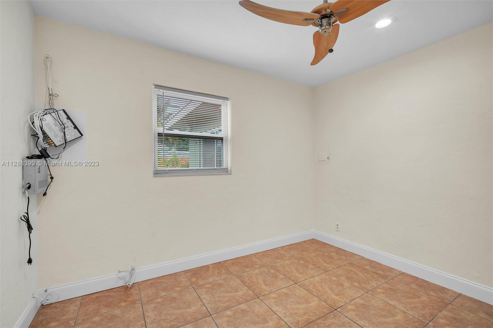 COLLIER MANOR FIRST ADD - Residential