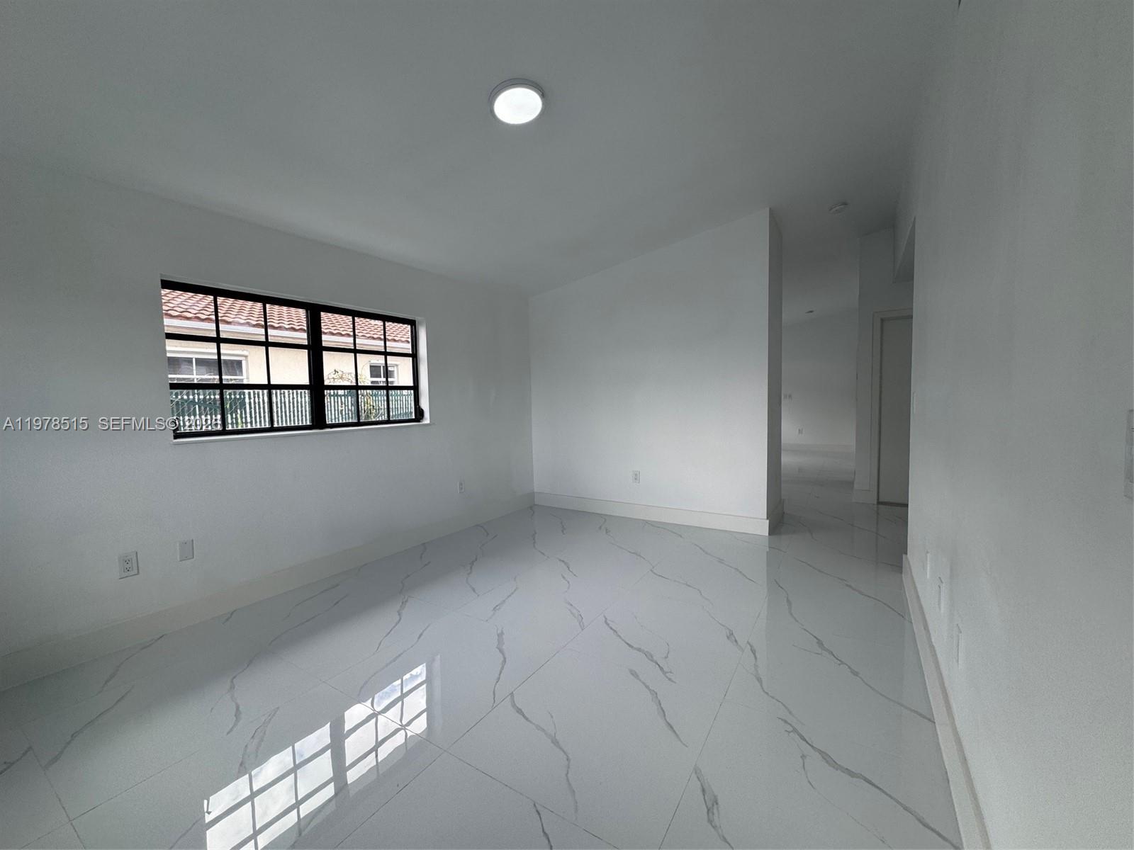 1ST ADDN TO ROBLES GARDEN - Residential