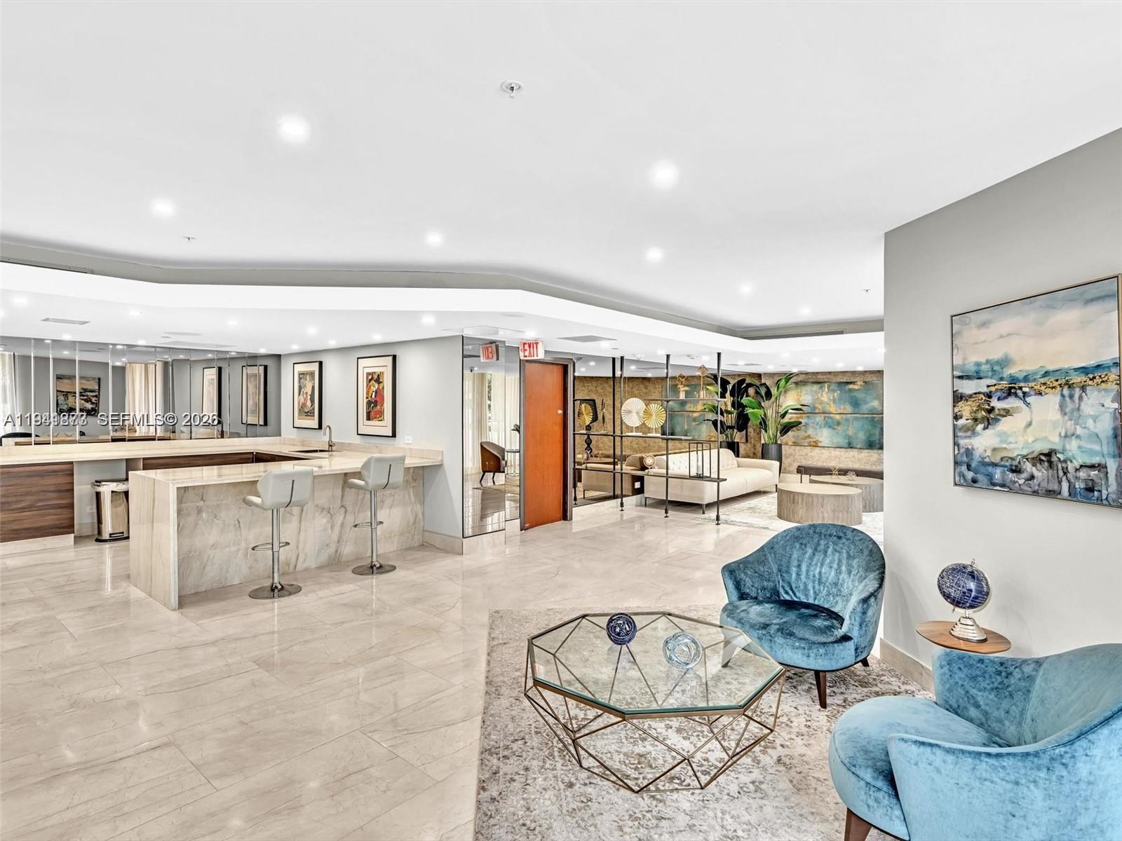 TERRACES NORTH TURNBERRY - Residential