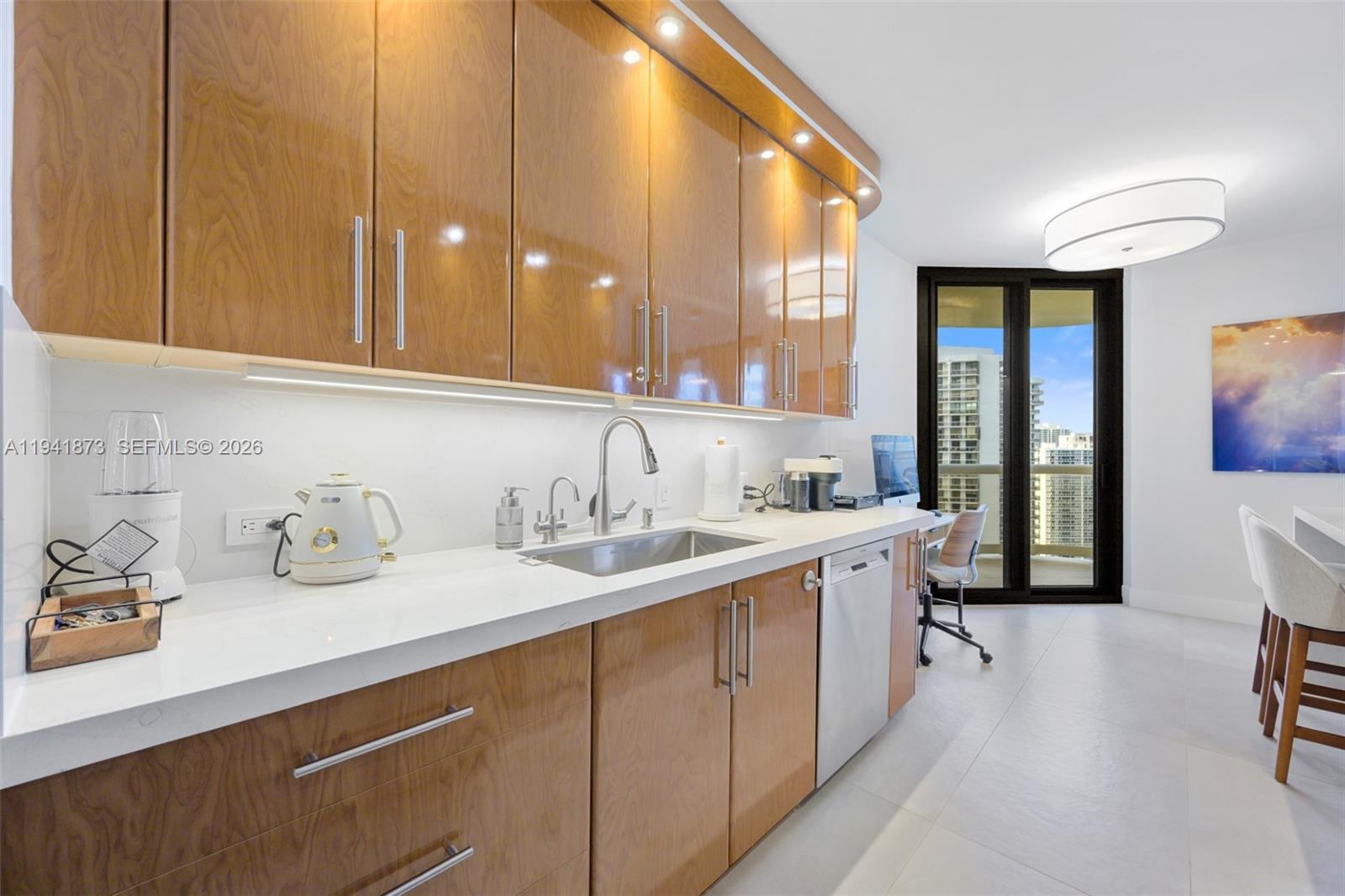 TERRACES NORTH TURNBERRY - Residential