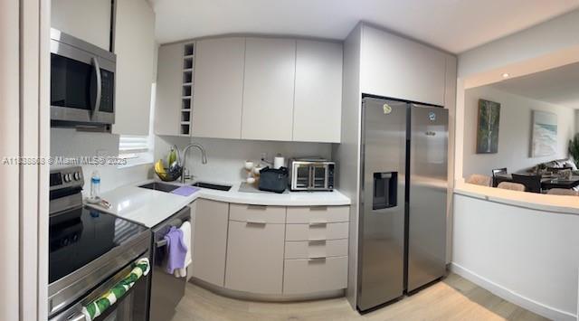 REDUDED FOR A QUCK SALE !!!! FULLY REMODELED! 1 bedroom and 1.5 baths unit with beautiful views of the Golf Court. New kitchen, baths, floors. NEW AC installed 2 months ago. Lots of amenities: Restaurant, billiard room, Clubhouse, Gym, Putting Green, Courtesy Bus, Library, Heated Pool, Sauna, Bike trails and more.... This is a 24 hours guard gated community 55+. This community has it all 7 pools, 14 tennis courts, Theater, BBQ area, 18 holes golf course. Can not rent the first 9 months of ownership. Maintenance fees are $611 per month plus $238 Recreation fee. Seller motivated and easy to show!