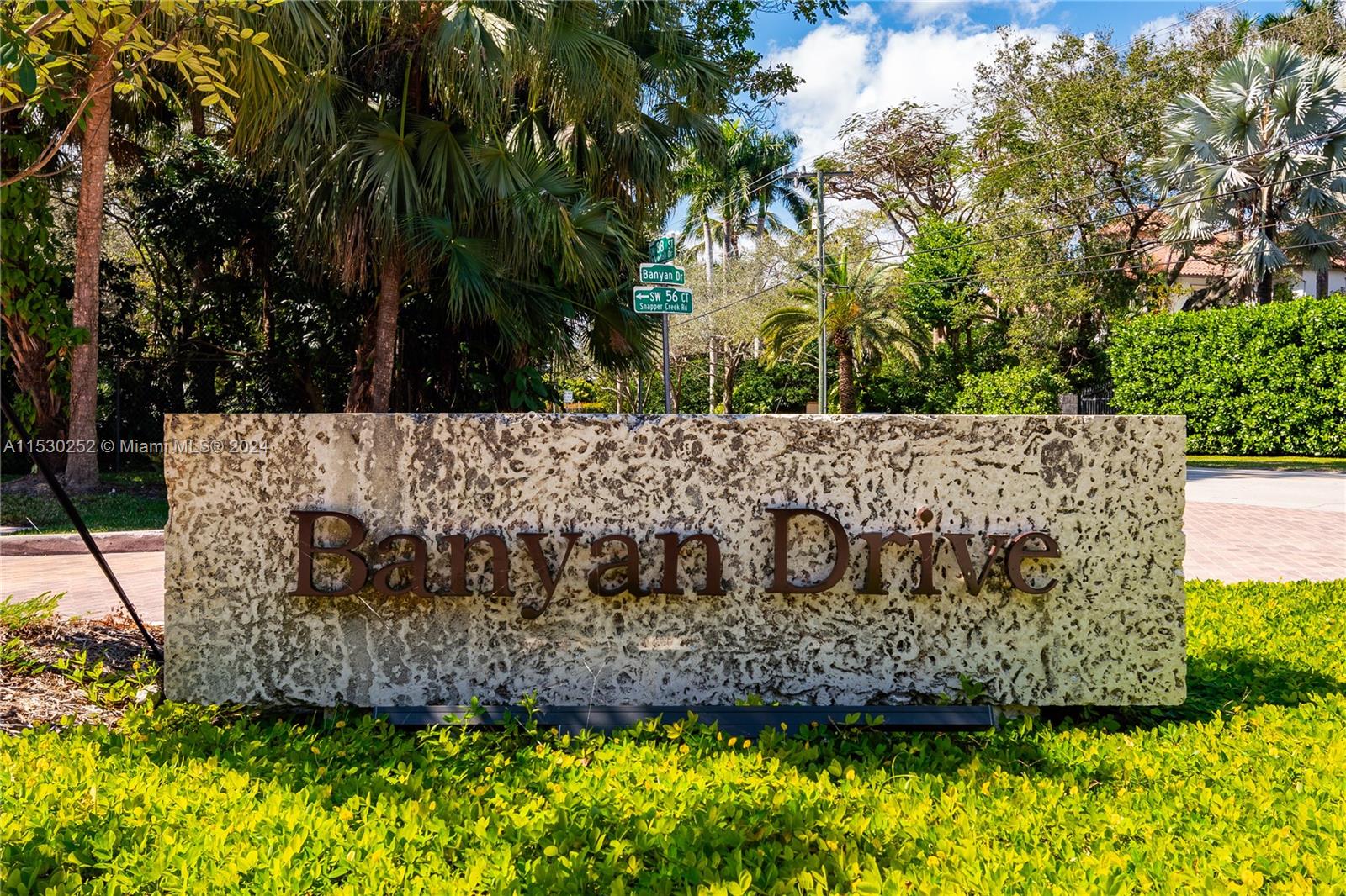 KERRWOOD OAKS - Residential