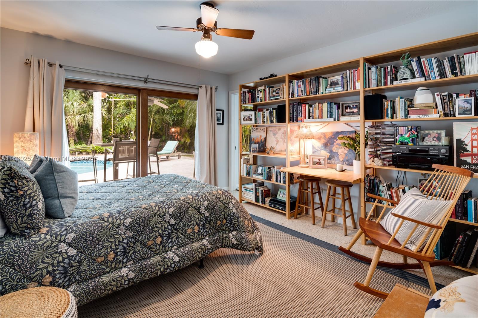 KERRWOOD OAKS - Residential