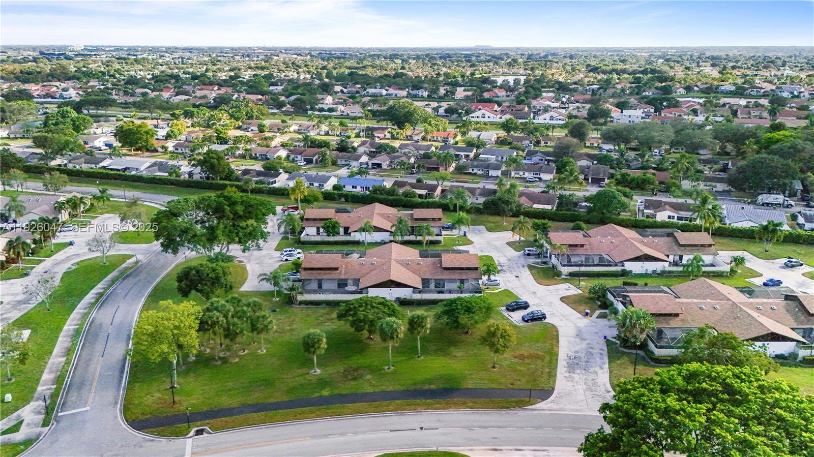 BOCA GARDENS - Residential