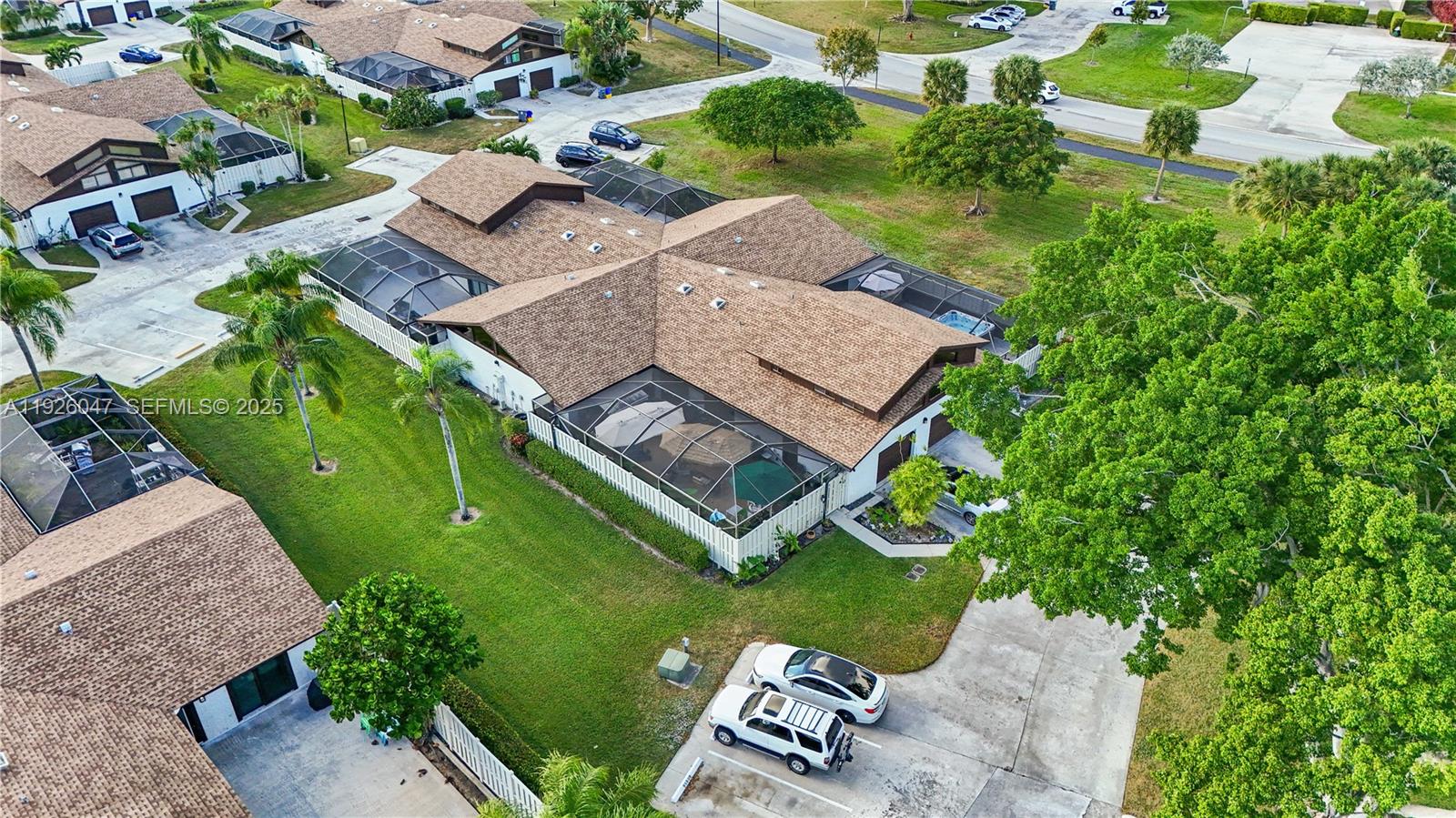 BOCA GARDENS - Residential