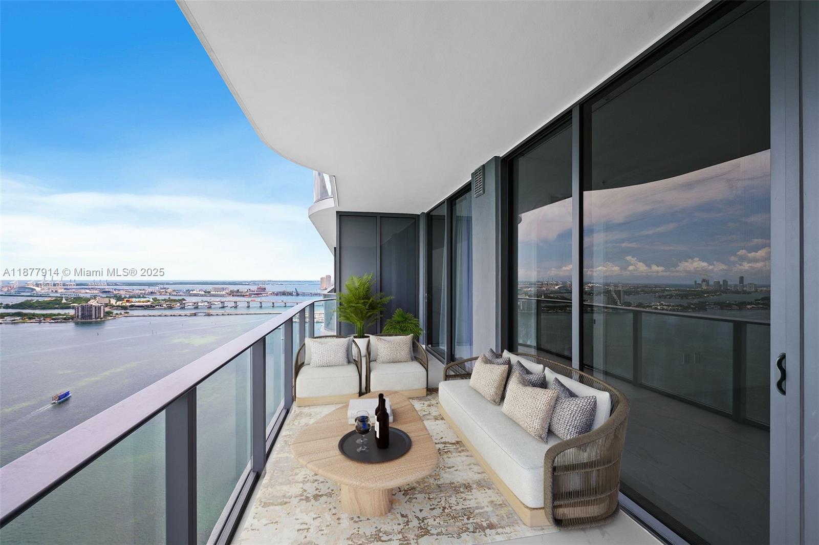 ARIA RESERVE - Residential