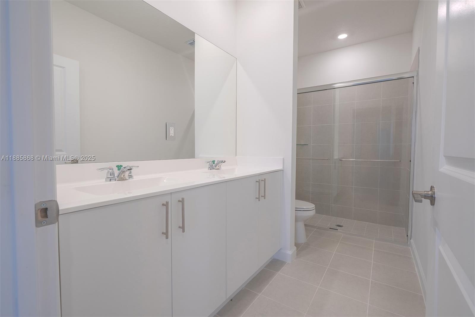 Lennar at ALTAMIRA - Residential Lease