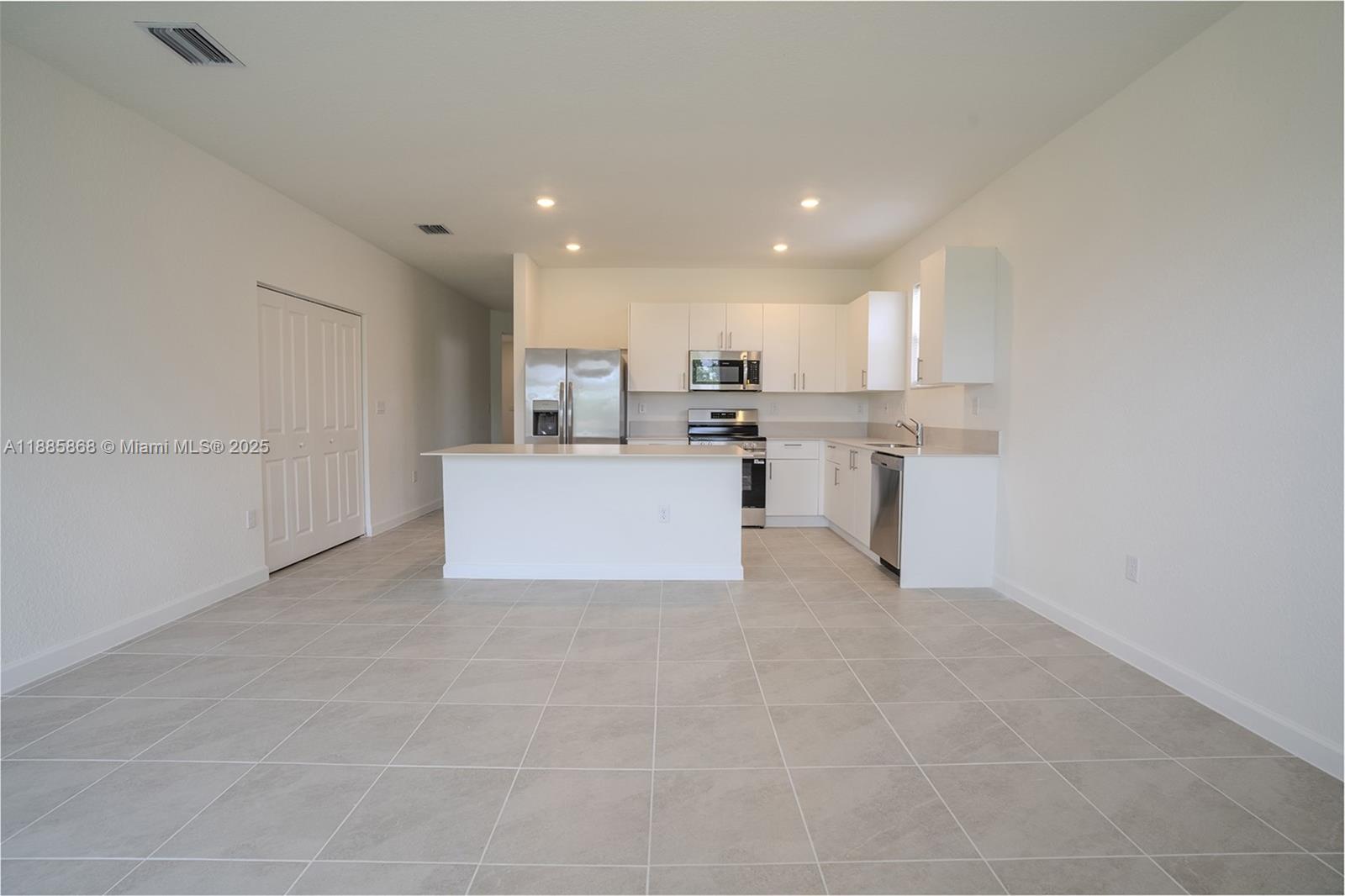 Lennar at ALTAMIRA - Residential Lease