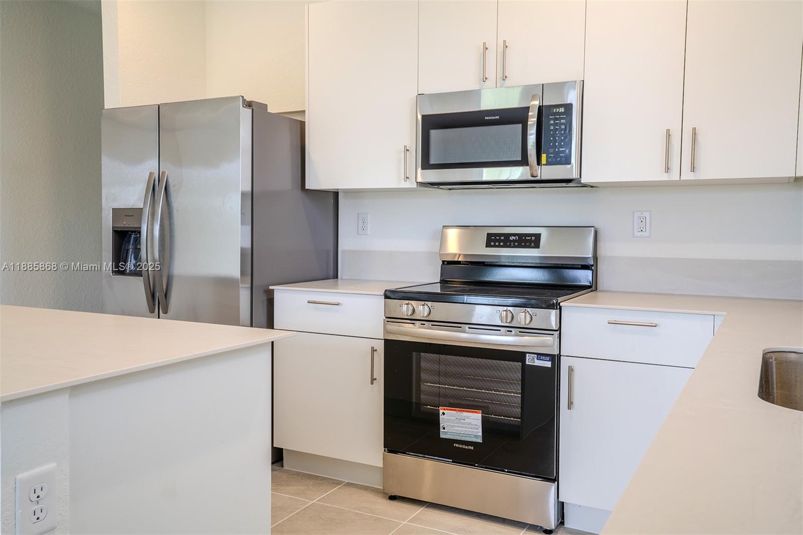 Lennar at ALTAMIRA - Residential Lease