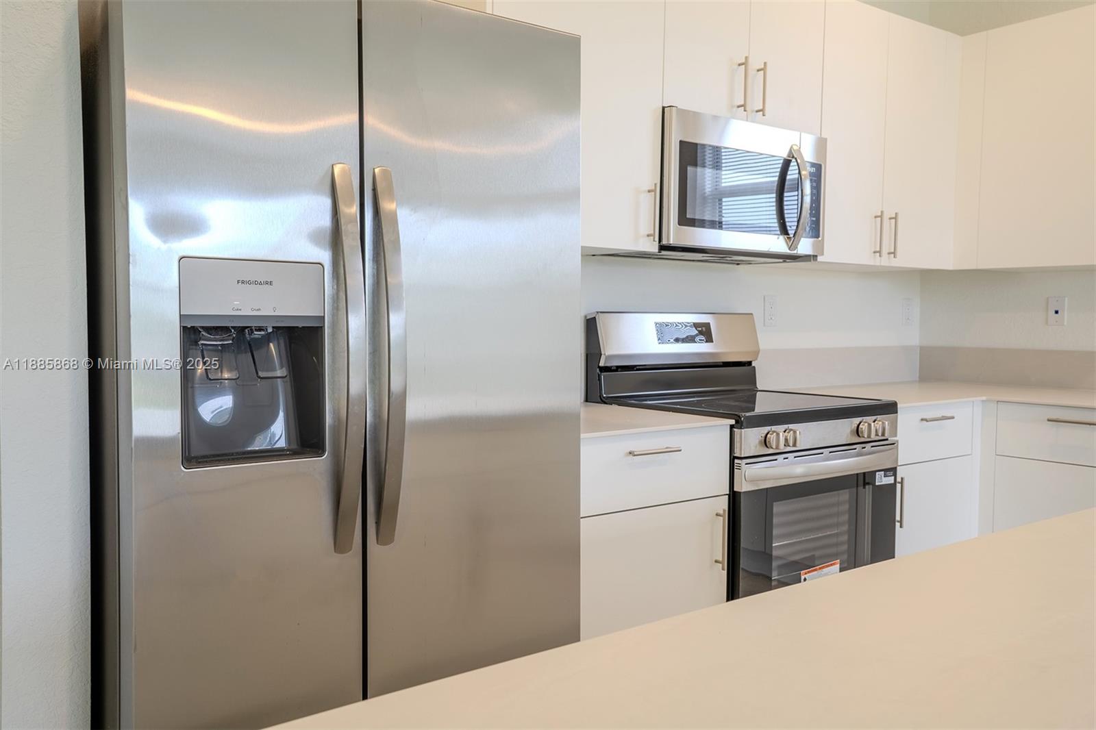 Lennar at ALTAMIRA - Residential Lease