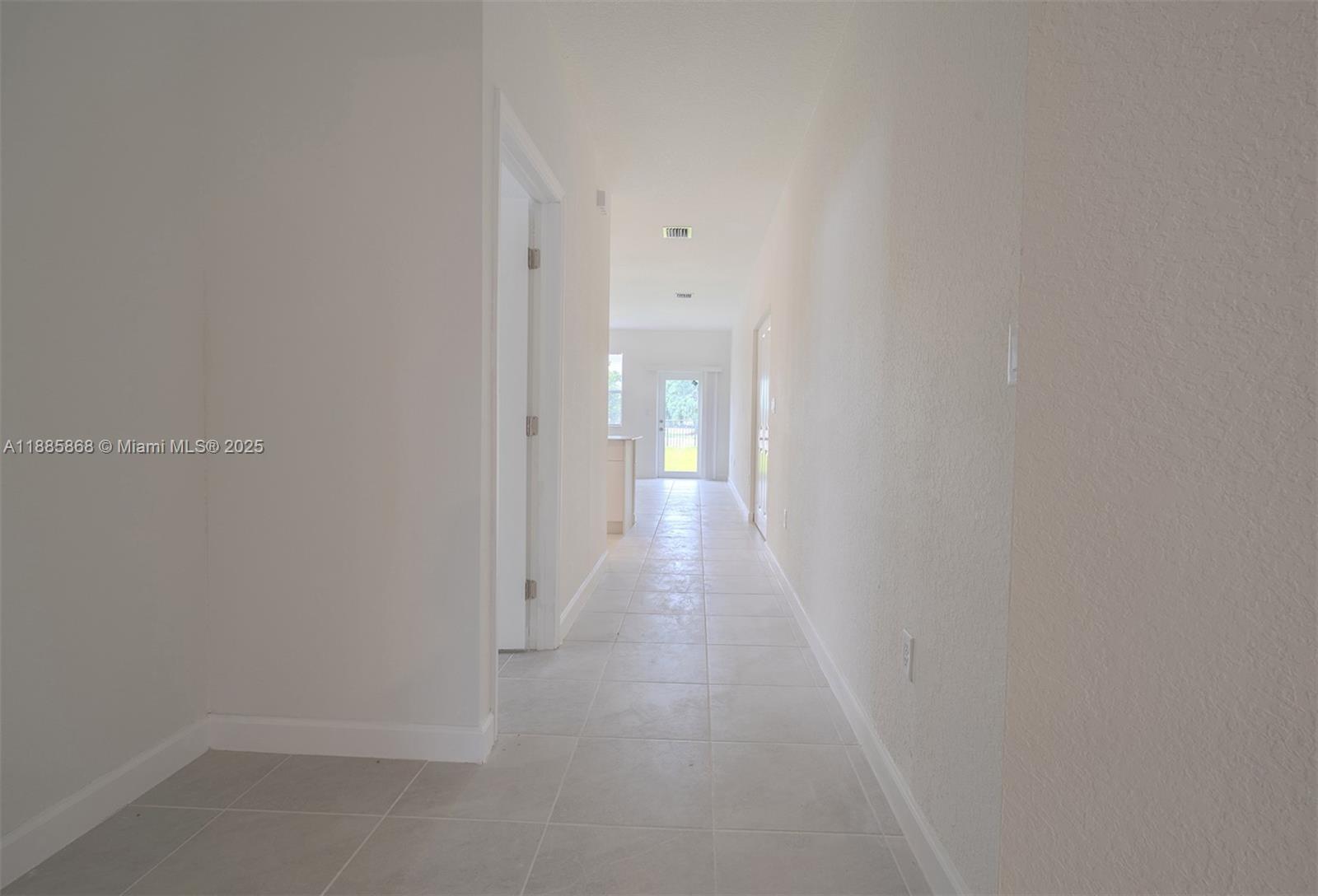 Lennar at ALTAMIRA - Residential Lease
