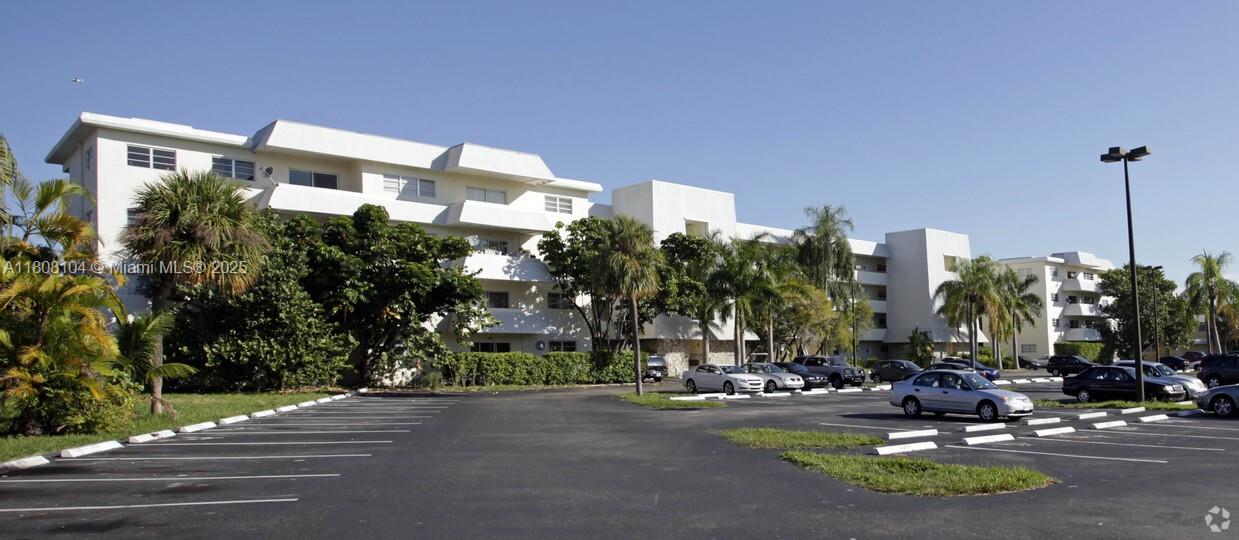 7410 Sw 82nd St K411, Miami, Broward County, Florida - 1 Bedrooms  
1 Bathrooms - 