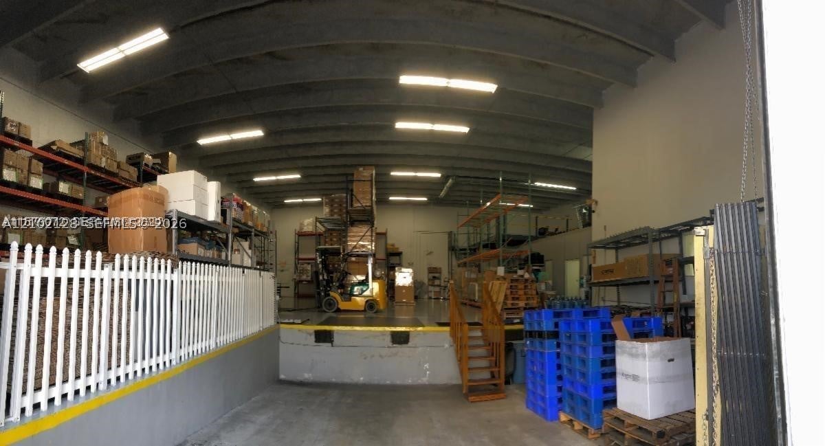 10860 NW 27th St 6-A