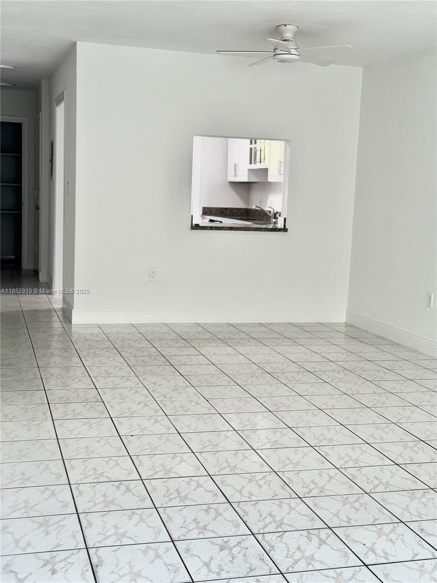 Enjoy lifestyle of Key Biscayne, in your spacious 2 bedroom/2 bath, unit has direct view to the pool, white kitchen, Just a short distance to the beach, Shops, Grocery Stores, Village Green Parks, the KB Community Center, multiple Restaurants, Shops, Schools and more. Easy to show