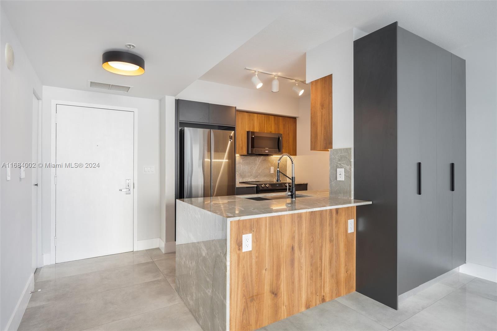 ONE MIAMI EAST CONDO - Residential
