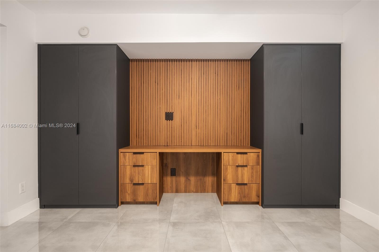 ONE MIAMI EAST CONDO - Residential