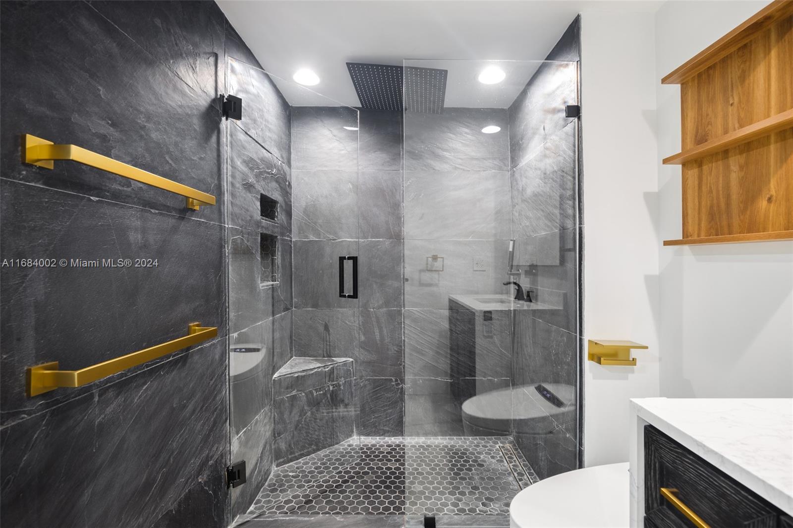 ONE MIAMI EAST CONDO - Residential