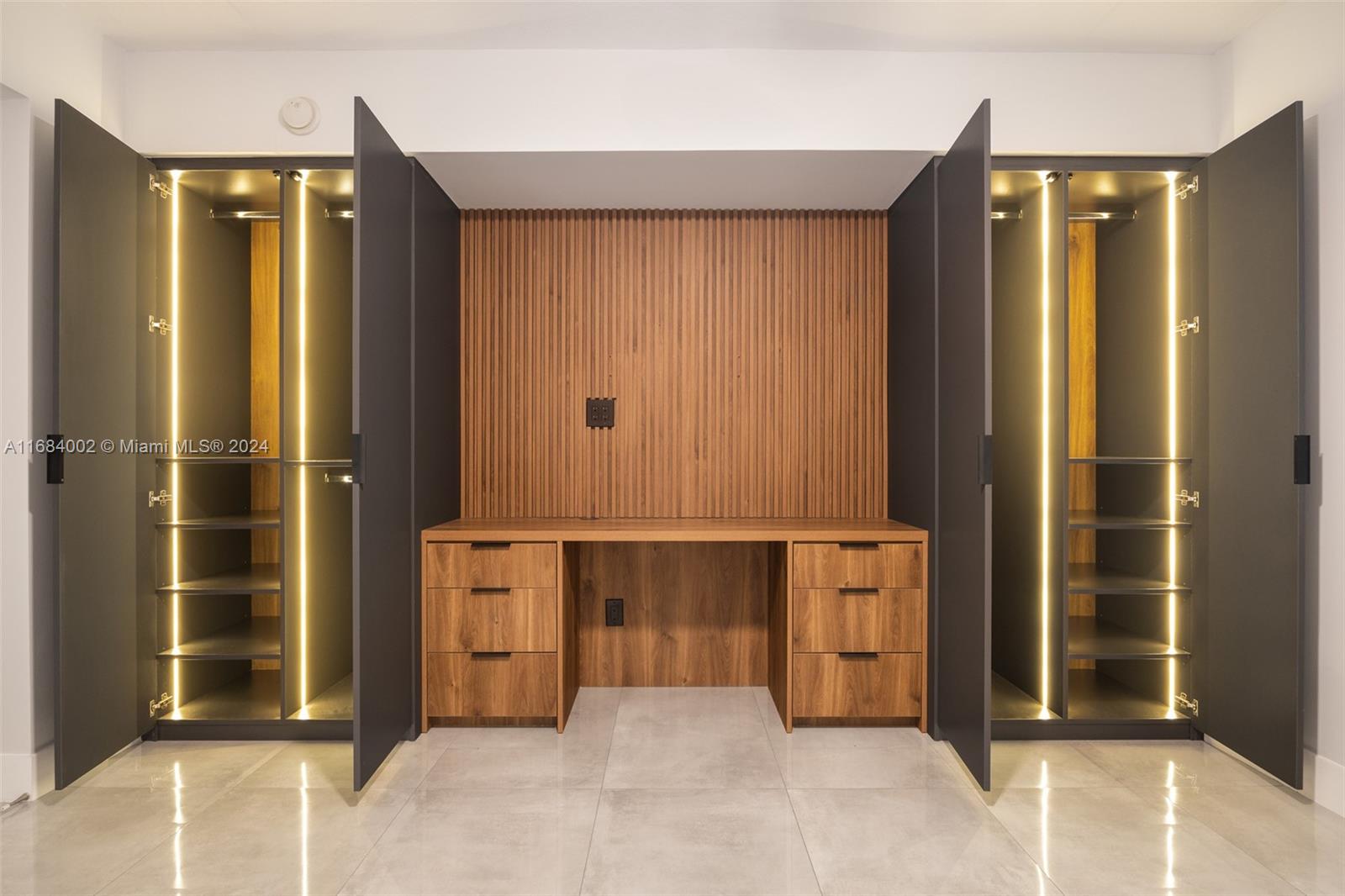 ONE MIAMI EAST CONDO - Residential