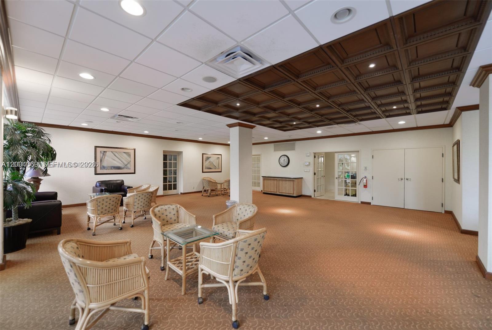 SEA RANCH CLUB CONDO - Residential Lease