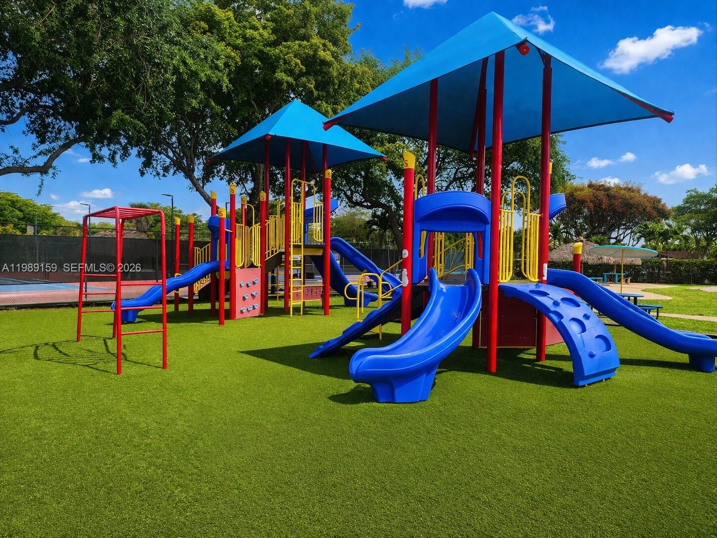 WINSTON PARK UNIT 6 - Residential