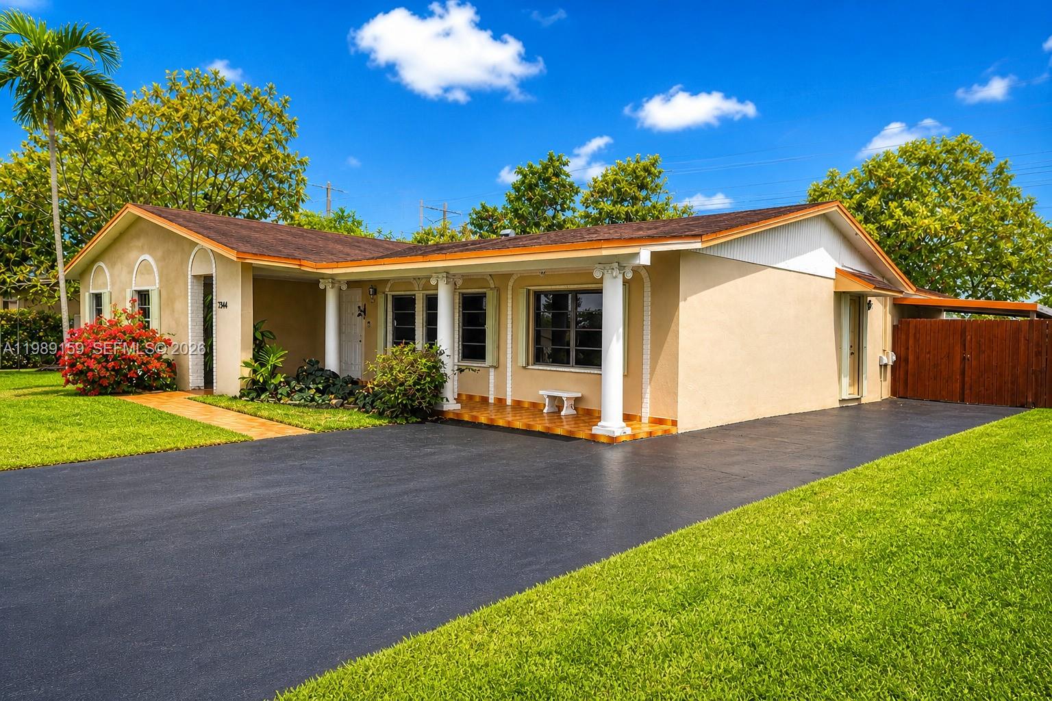 WINSTON PARK UNIT 6 - Residential
