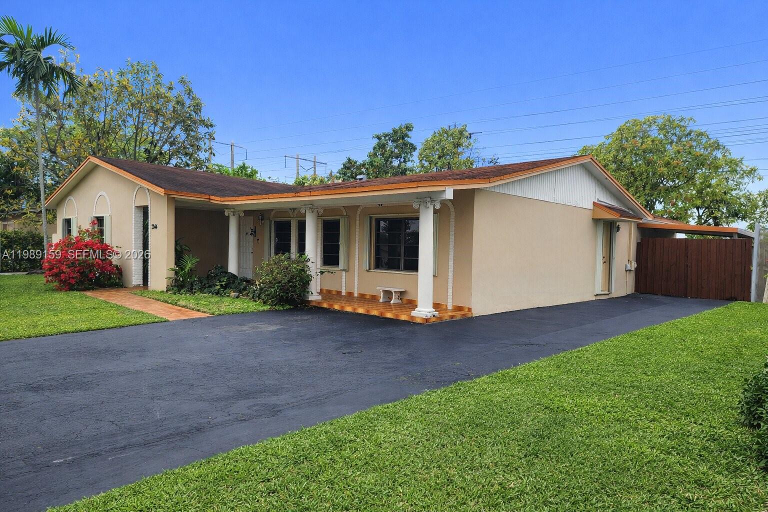 WINSTON PARK UNIT 6 - Residential