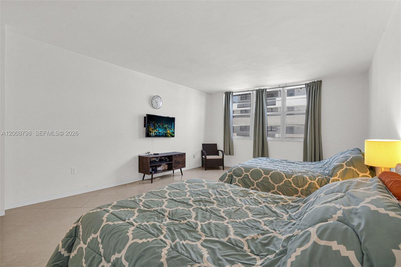 CORINTHIAN CONDO - Residential