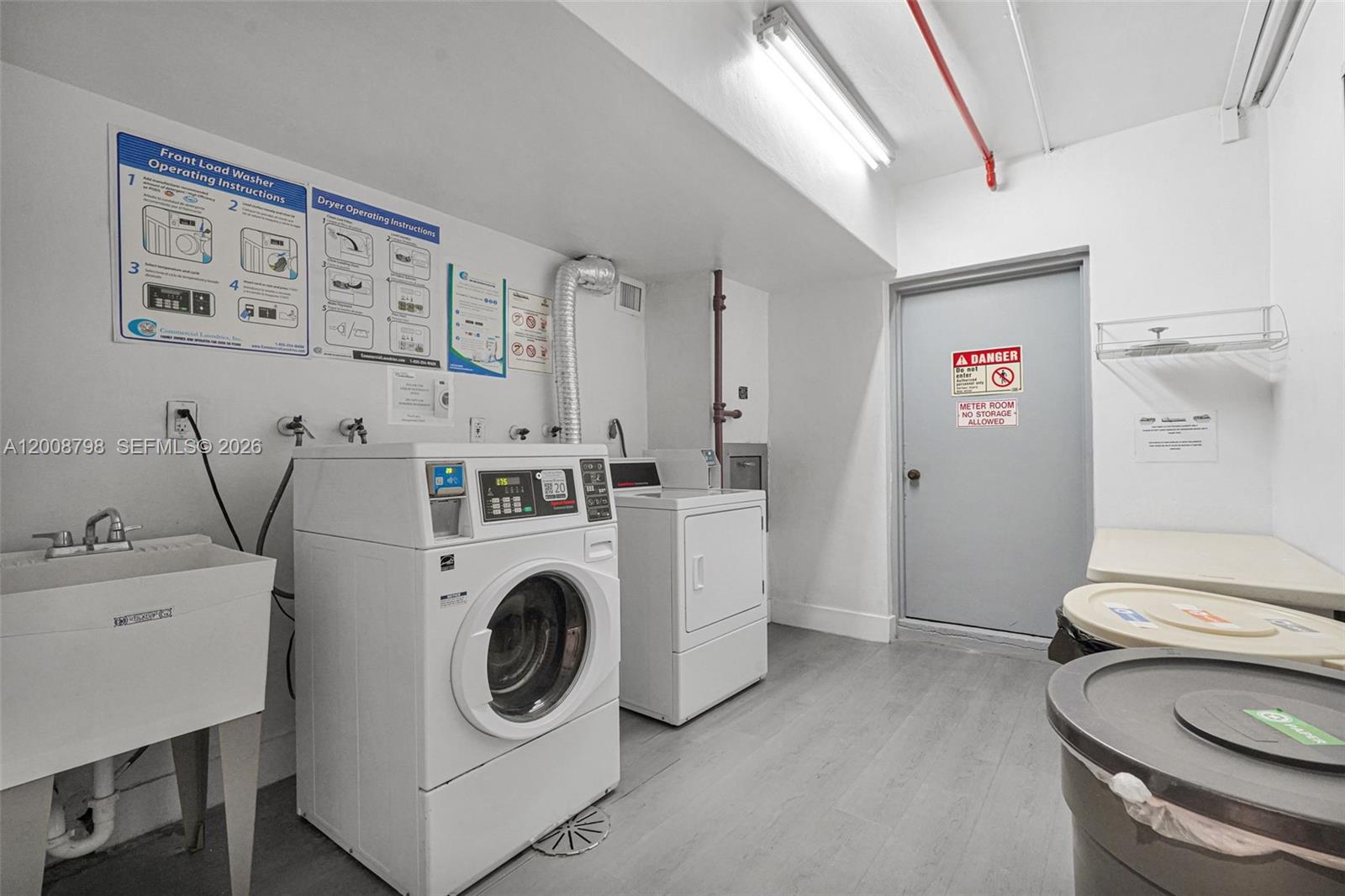 CORINTHIAN CONDO - Residential