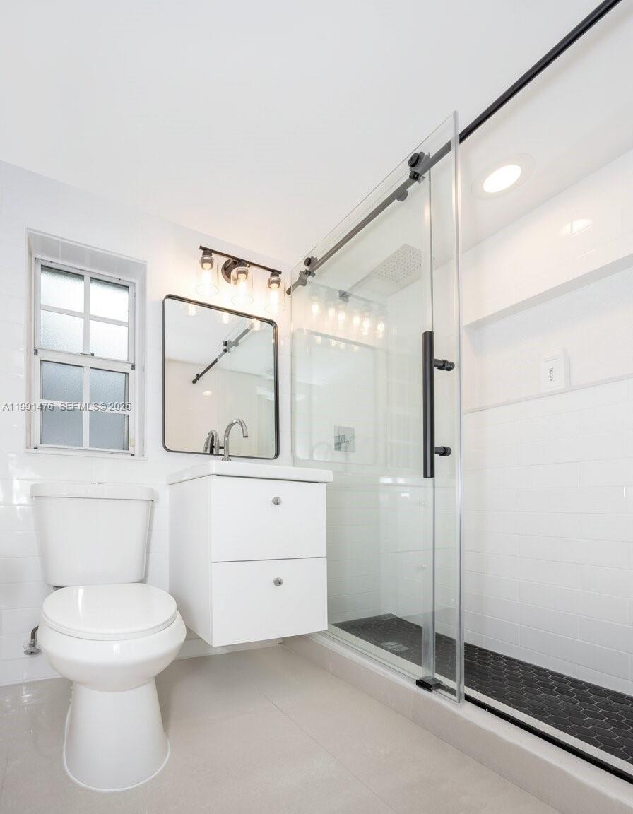 CORAL GABLES GRANADA SEC - Residential