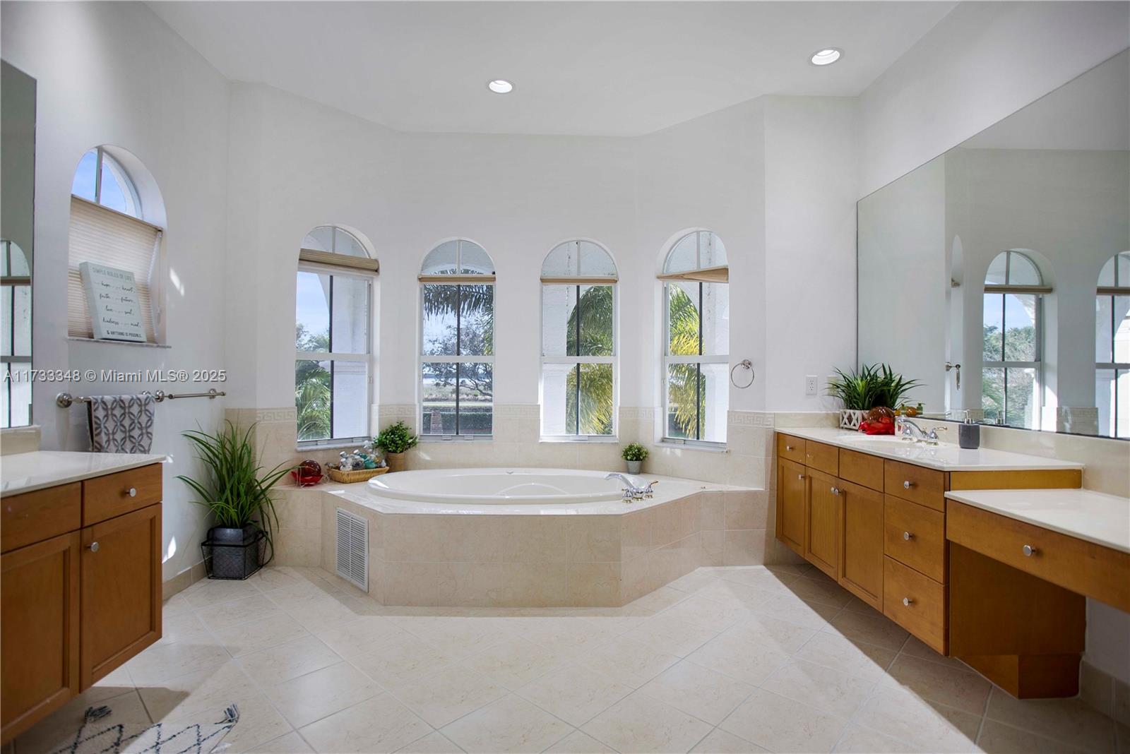 RIVIERA ISLES II - Residential