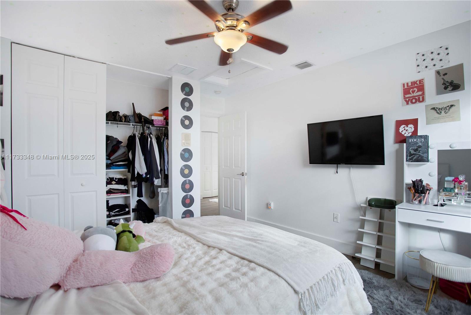 RIVIERA ISLES II - Residential