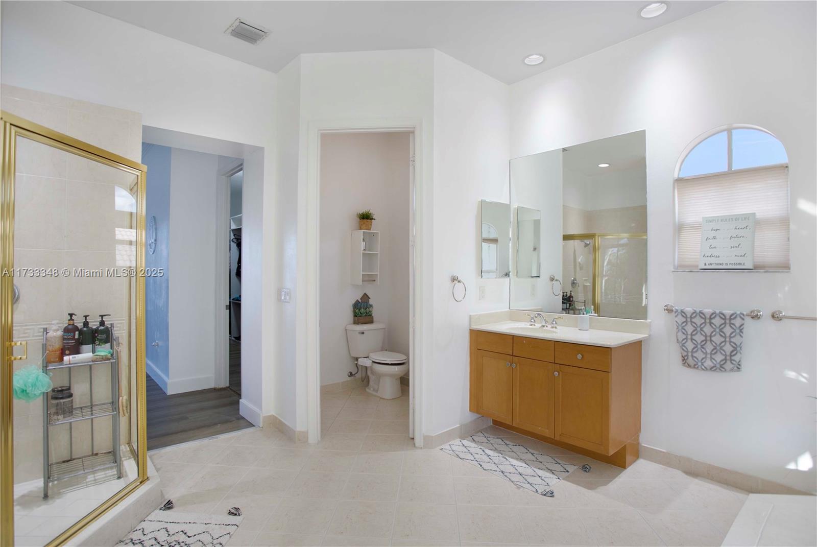 RIVIERA ISLES II - Residential