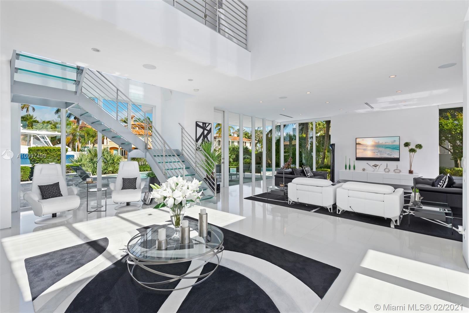 LAUDERDALE SHORES CORR PL - Residential