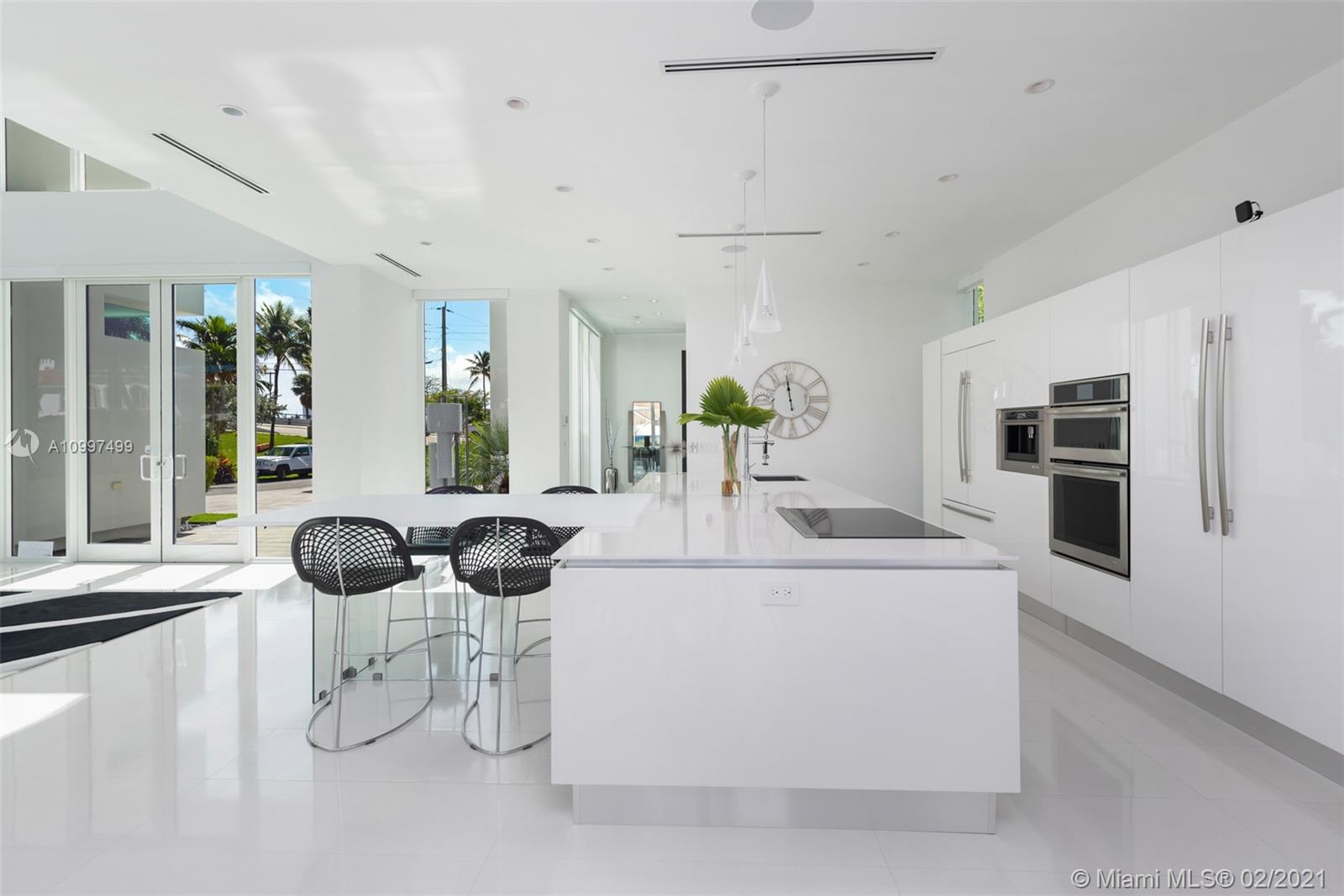 LAUDERDALE SHORES CORR PL - Residential